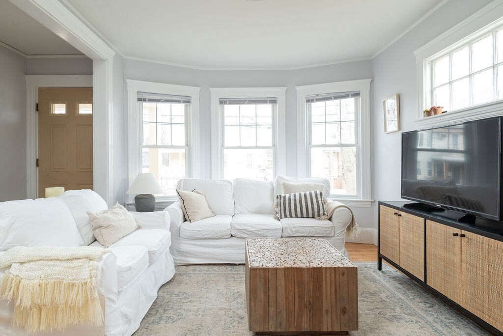 Property Photo:  34 Dartmouth Street 34  MA 02472 