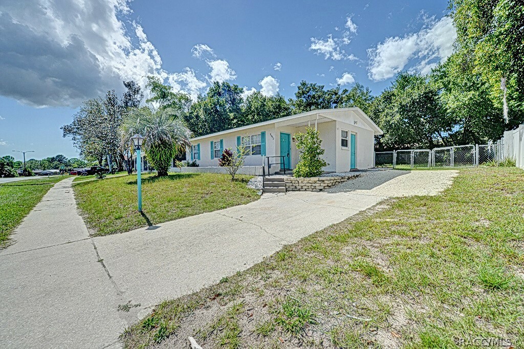 Property Photo:  9392 N Citrus Springs Boulevard  FL 34434 