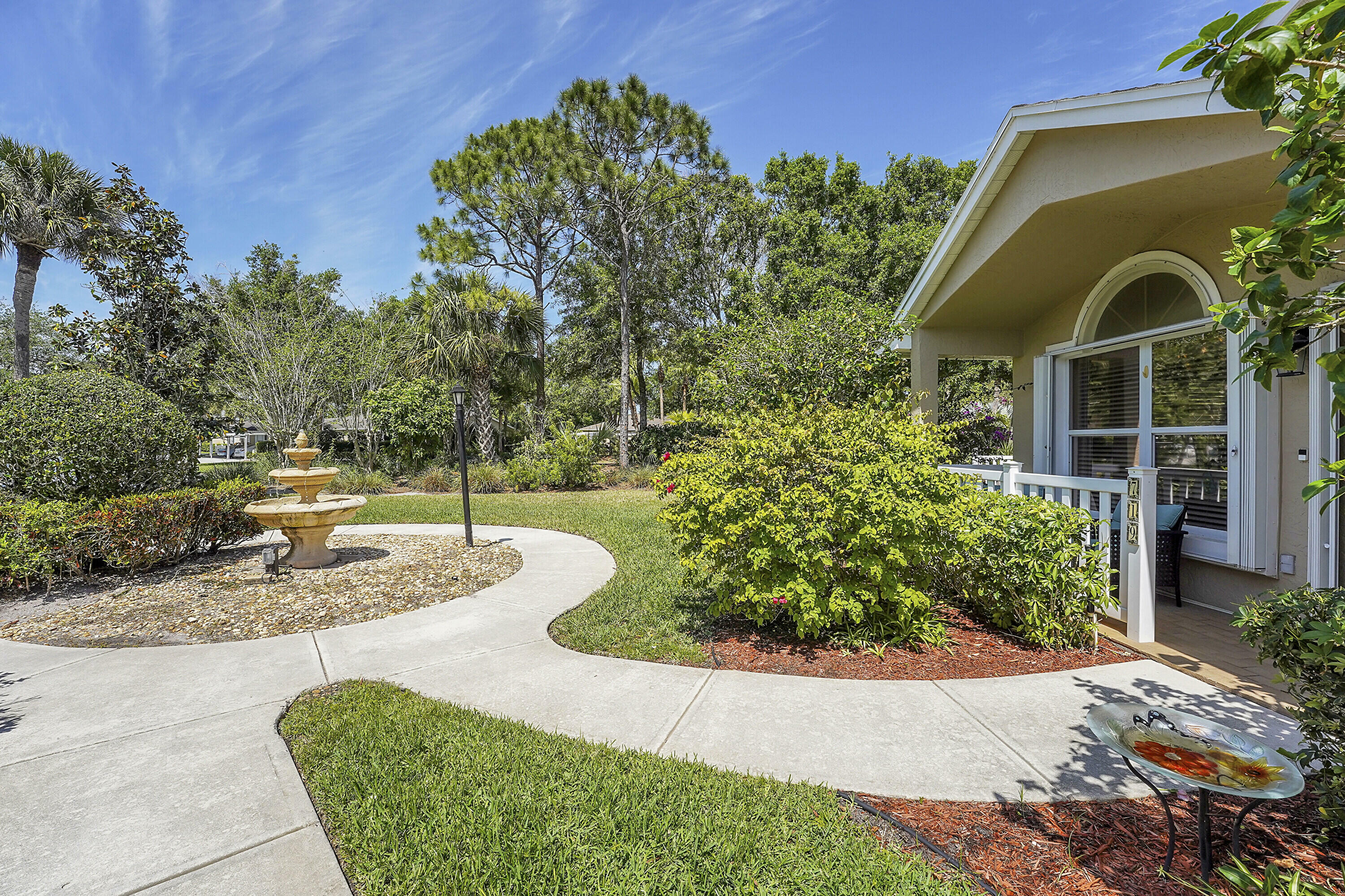 Property Photo:  719 NW San Remo Circle  FL 34986 