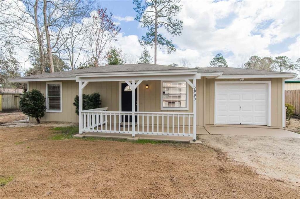 Property Photo:  2990 N Second Street  FL 32084 