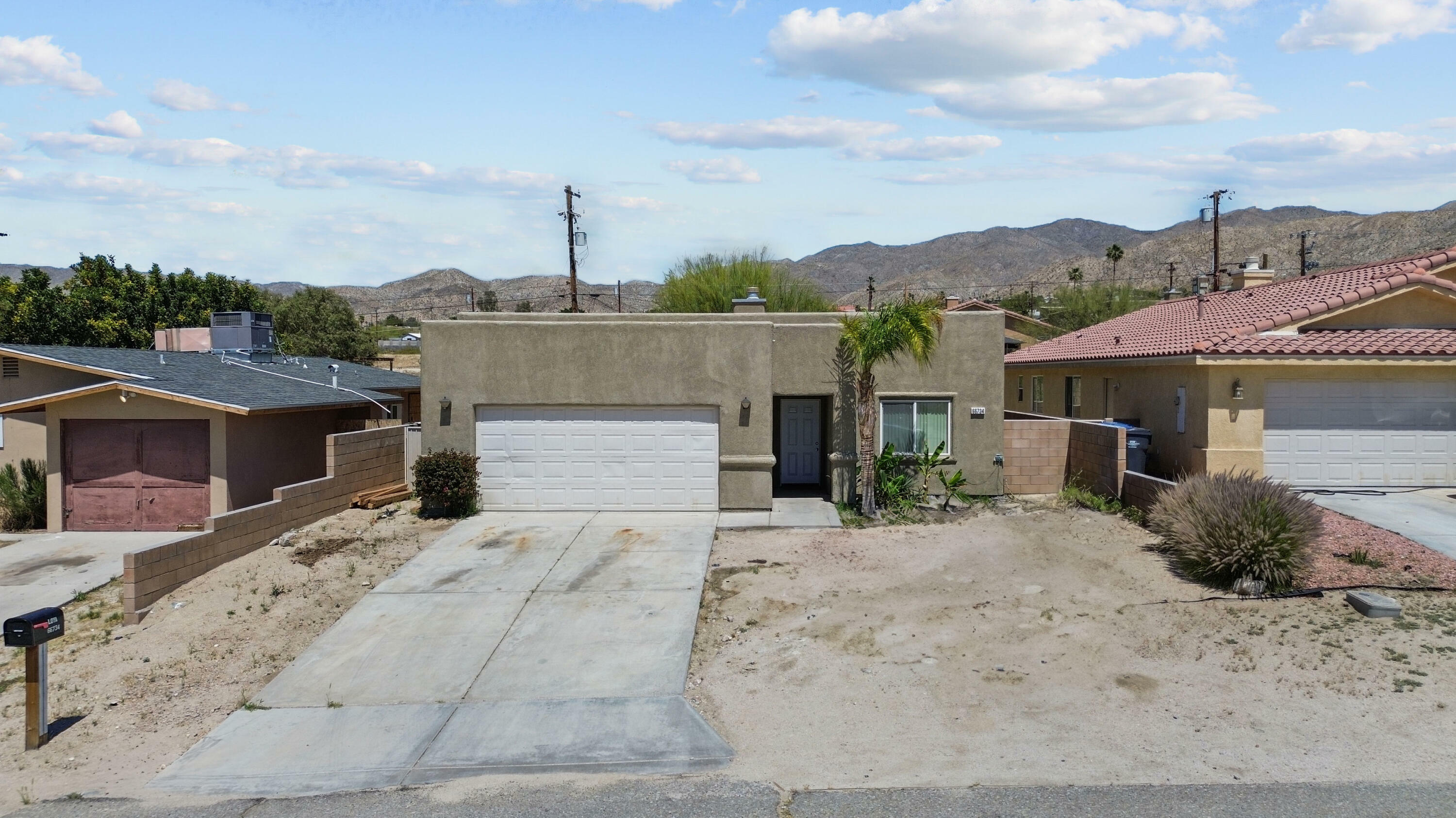 Property Photo:  66734 4th Street  CA 92240 