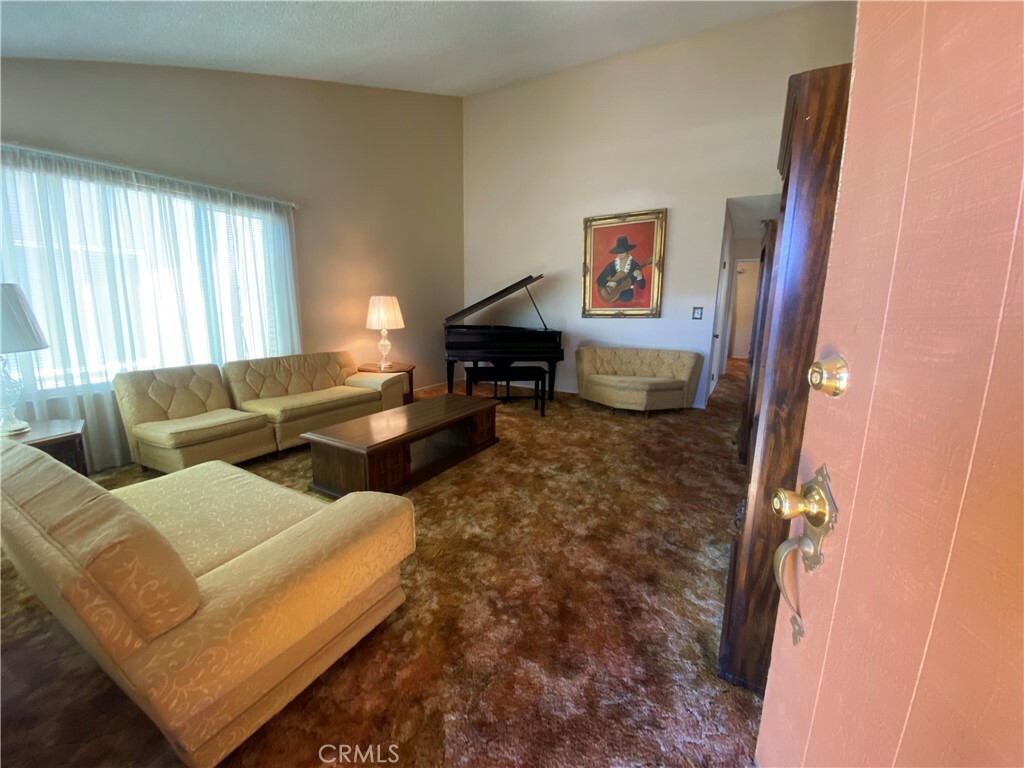 Property Photo:  1859 Acton Court  CA 93065 