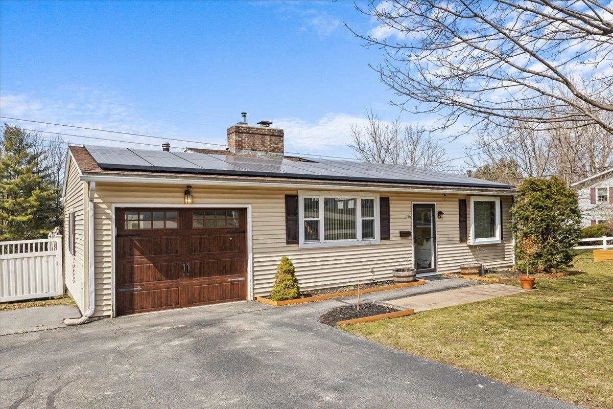 Property Photo:  186 Stonybrook Drive  VT 05495 