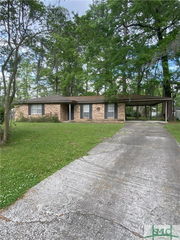 Property Photo:  216 Pinecrest Place  GA 31322 