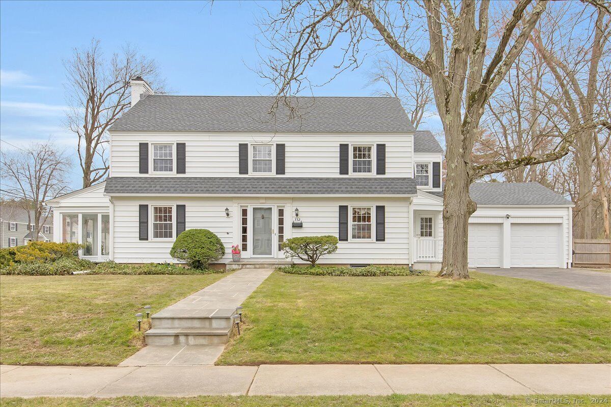 Property Photo:  332 Auburn Road  CT 06119 