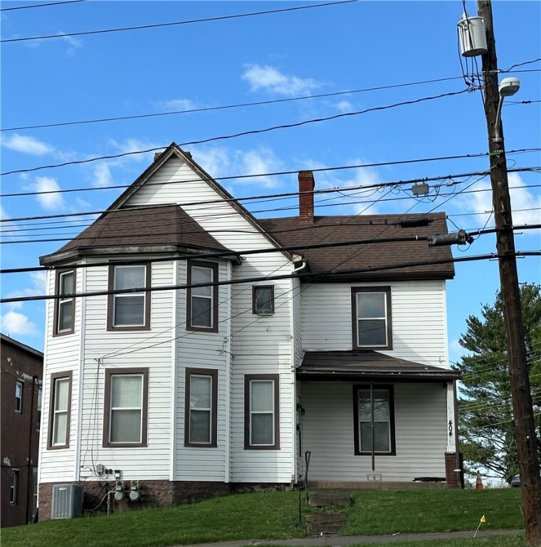 Property Photo: 404 E Main Street PA 15401