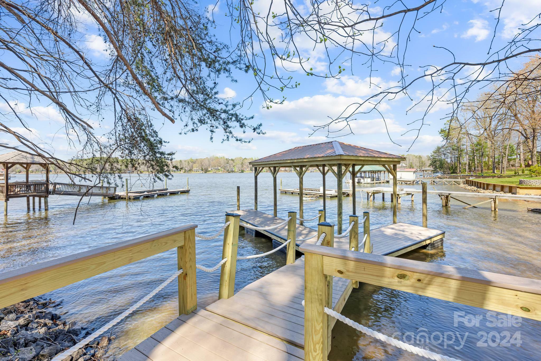 Property Photo:  7326 Right Angle Street  NC 28673 