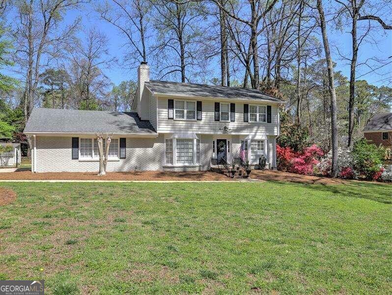 Property Photo:  1890 Gainsborough Drive  GA 30341 