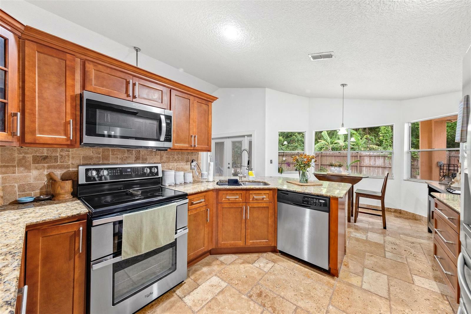 Property Photo:  615 Maple Forest Drive  FL 32825 