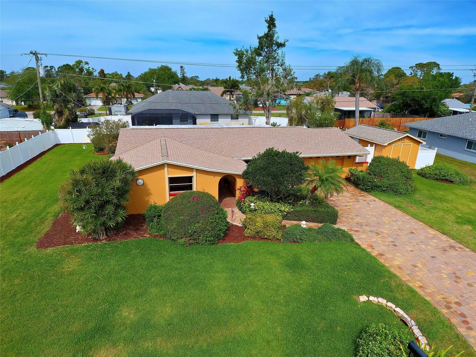 Property Photo:  5264 Kent Road  FL 34293 