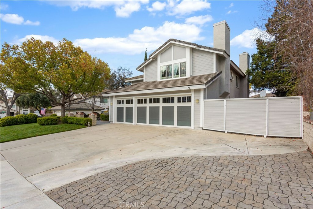 Property Photo:  41347 Bravos Court  CA 92591 