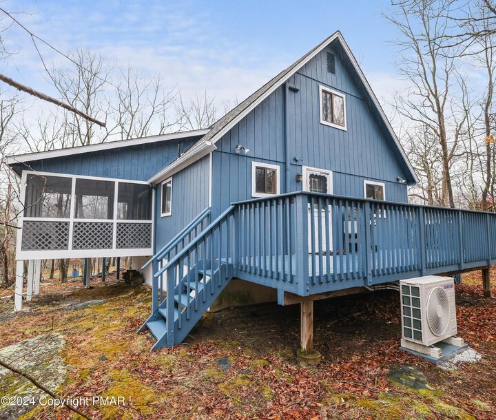 3176 Cherry Ridge Road  Bushkill PA 18324 photo