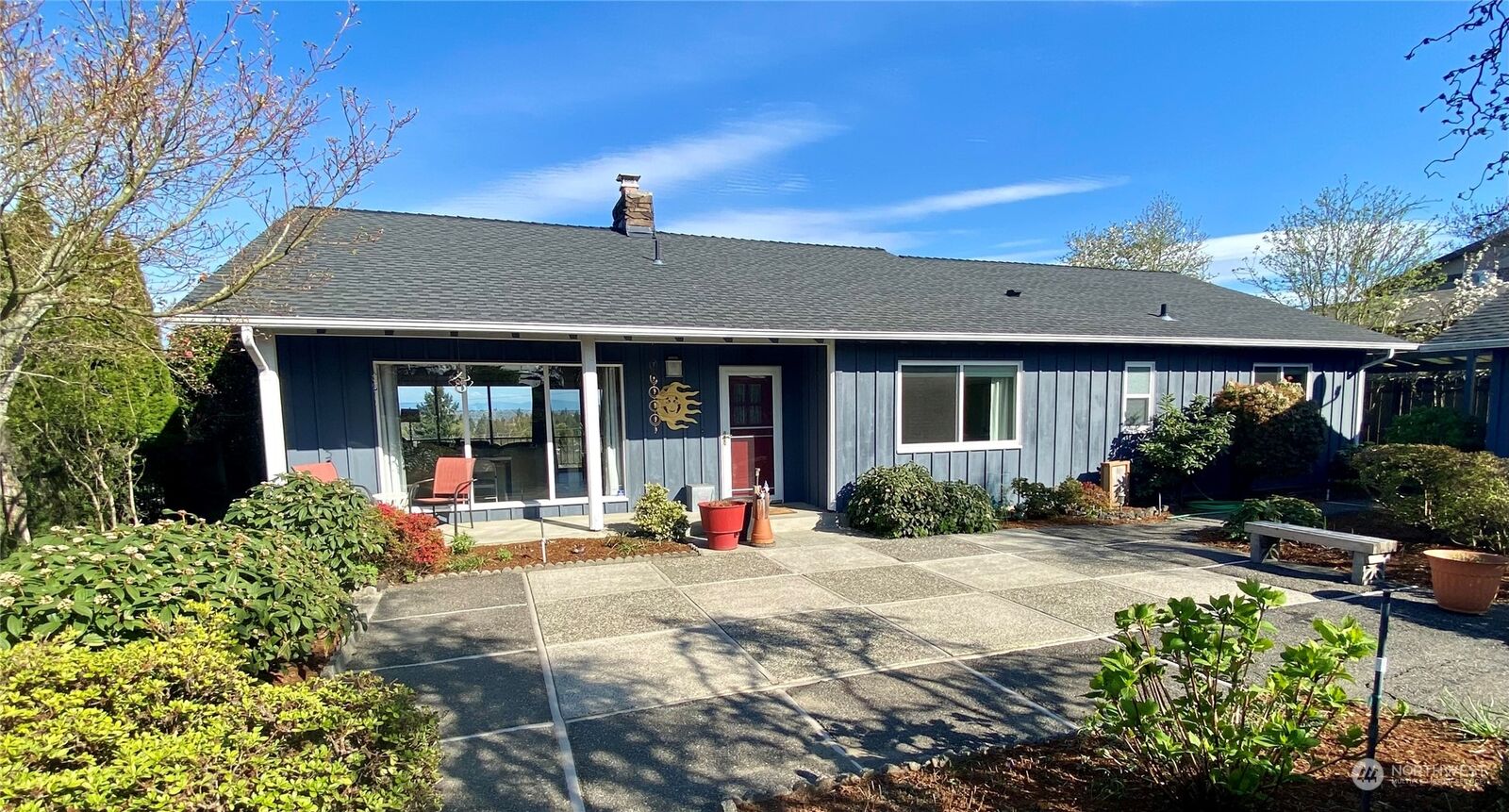 Property Photo:  4617 N Darien Drive  WA 98407 