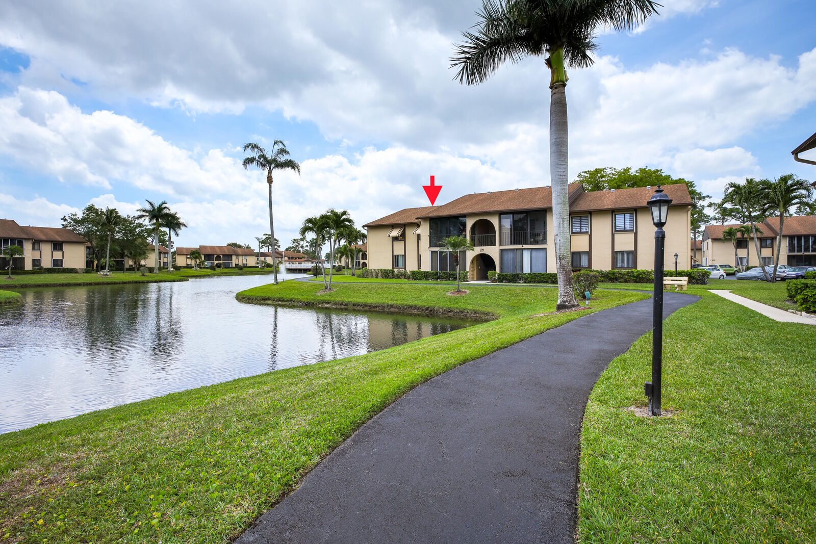 Property Photo:  227 Pine Hov Circle C-2  FL 33463 