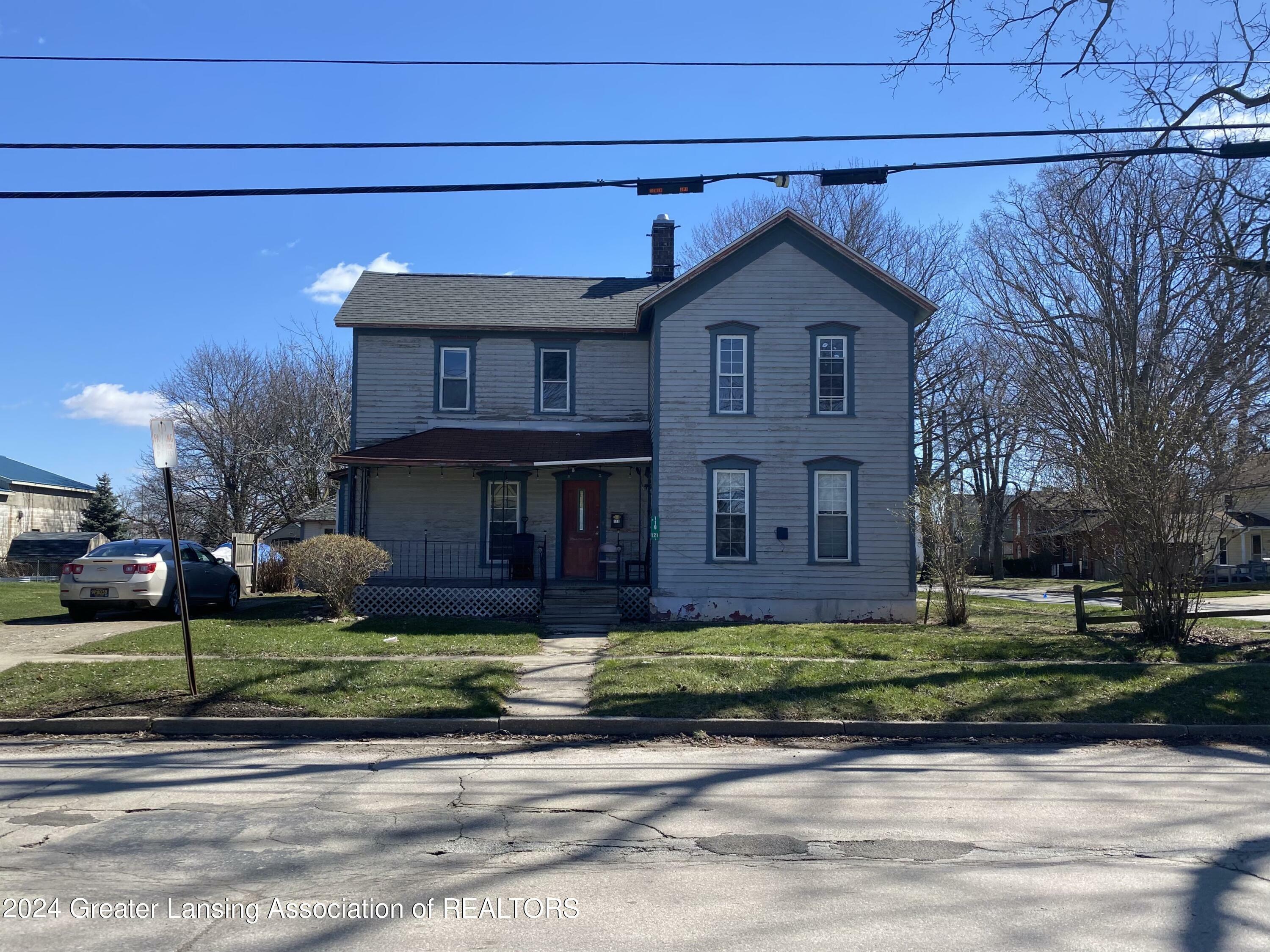 119/121 S Cedar Street  Owosso MI 48867 photo