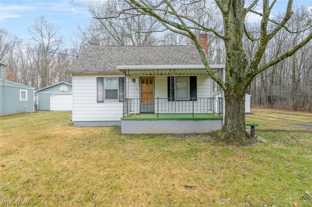 Property Photo: 3986 Crum Road OH 44515