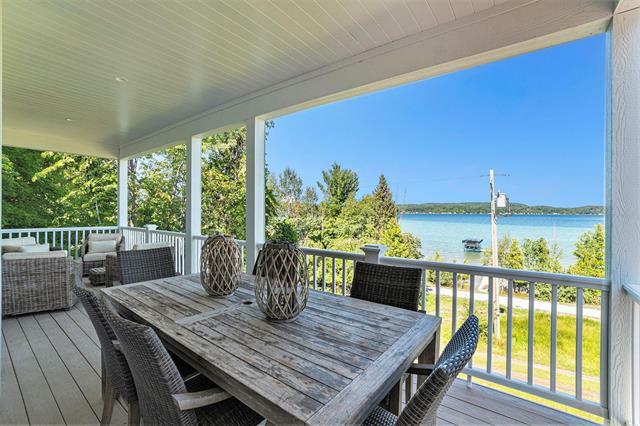 Property Photo:  5462 Shoreline Drive  MI 49616 