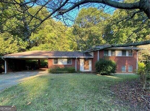 Property Photo:  1240 Red Fox Trail  GA 30068 