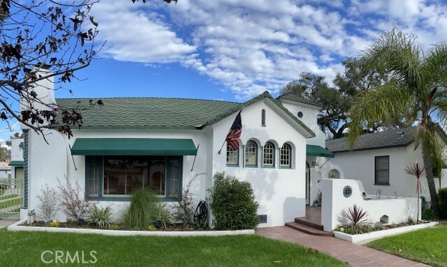 Property Photo:  330 S Ohio Street  CA 92805 