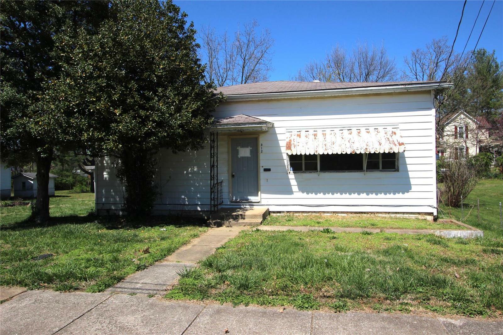 312 Newberry Street  Fredericktown MO 63645 photo