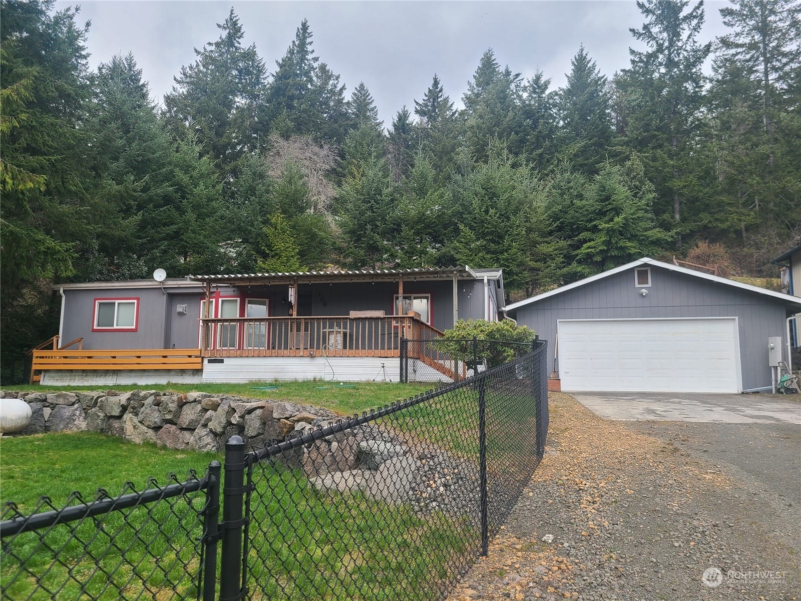 Property Photo:  108 Terrace Lane  WA 98320 