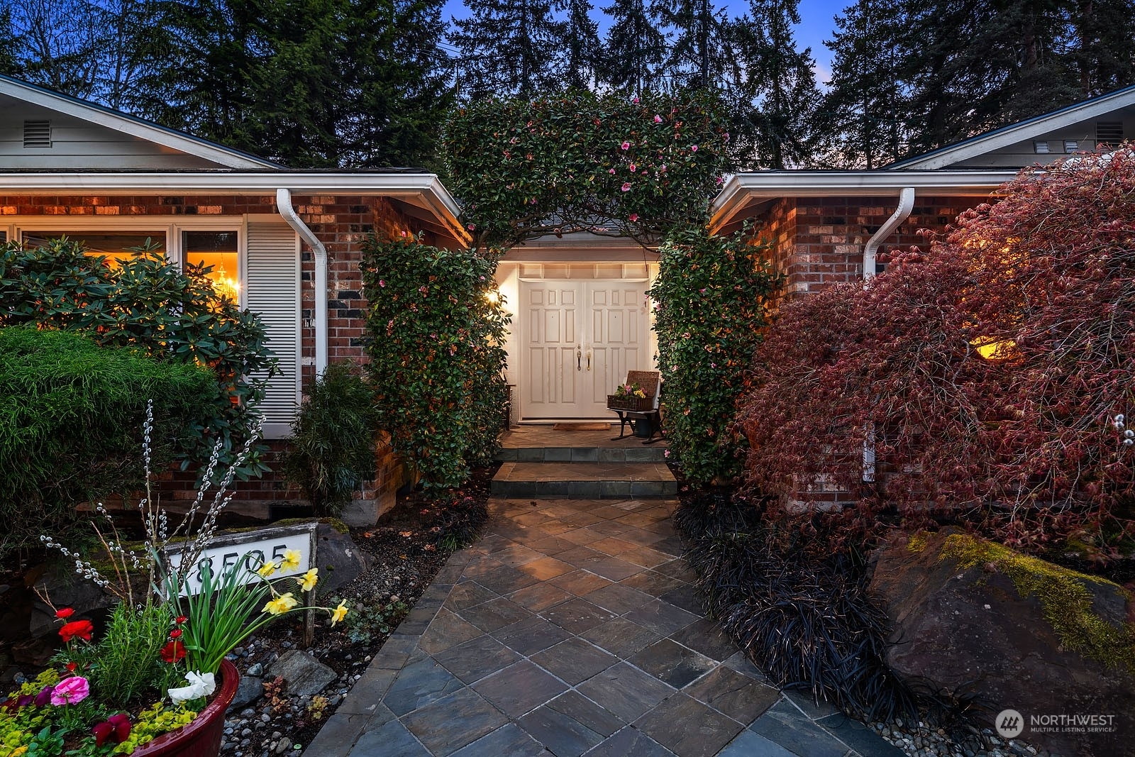 Property Photo:  8505 NE 25th Street  WA 98004 