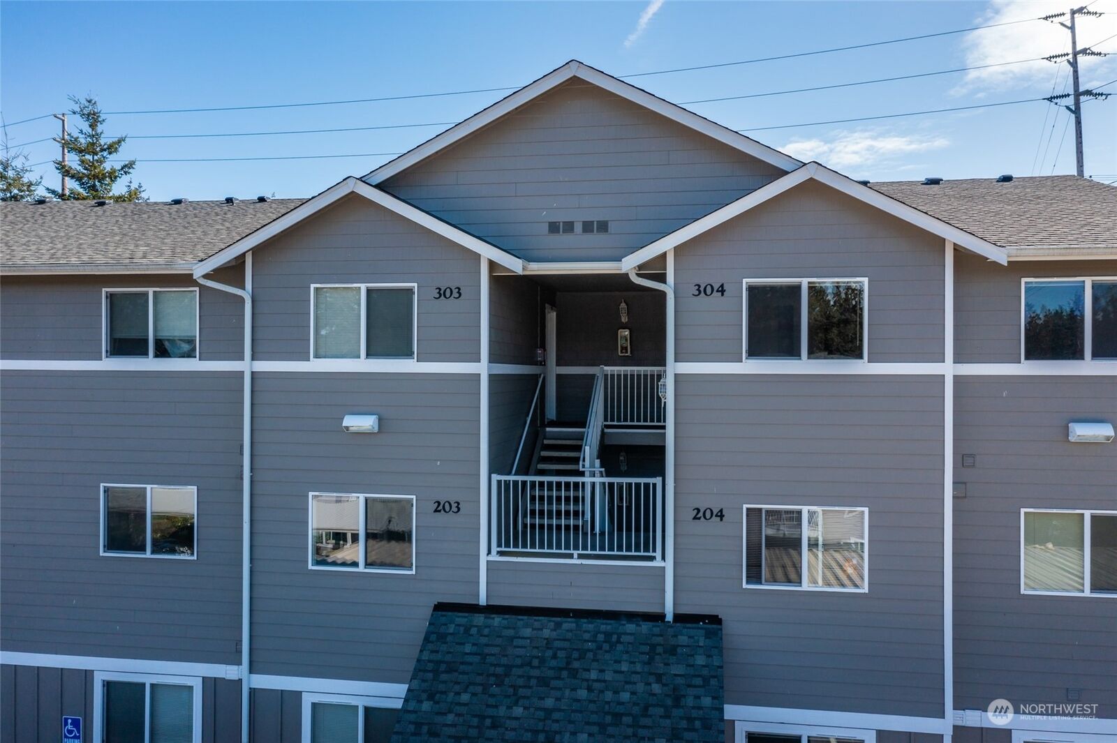 Property Photo: 1691 SW Mulberry Place F203 WA 98277
