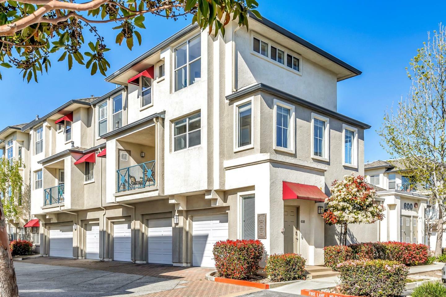 Property Photo: 600 Baltic Circle 608 CA 94065