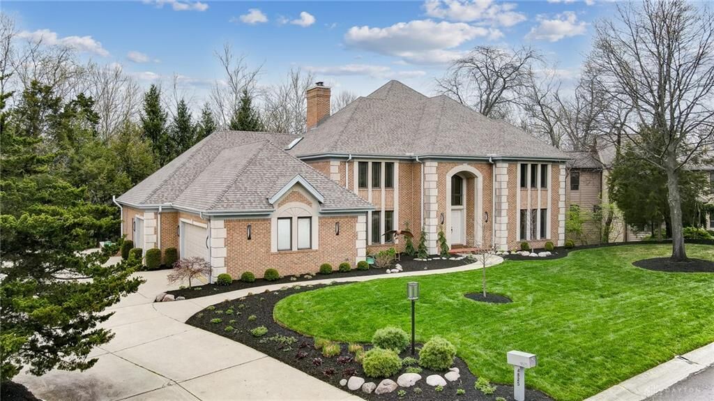 Property Photo:  4825 Winding Creek Trail  OH 45429 