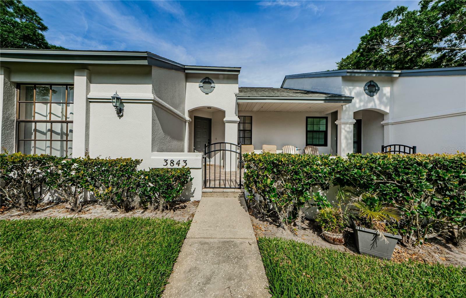 Property Photo:  3843 Goldfinch Court  FL 34685 