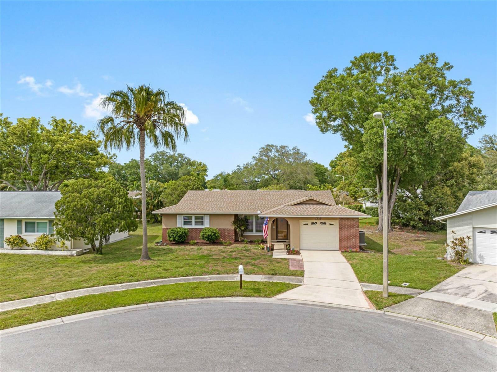 Property Photo:  2959 Briar Cliff Drive  FL 34684 