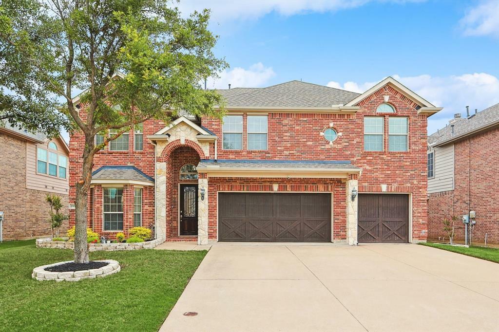 Property Photo: 2932 Montalbo TX 75054