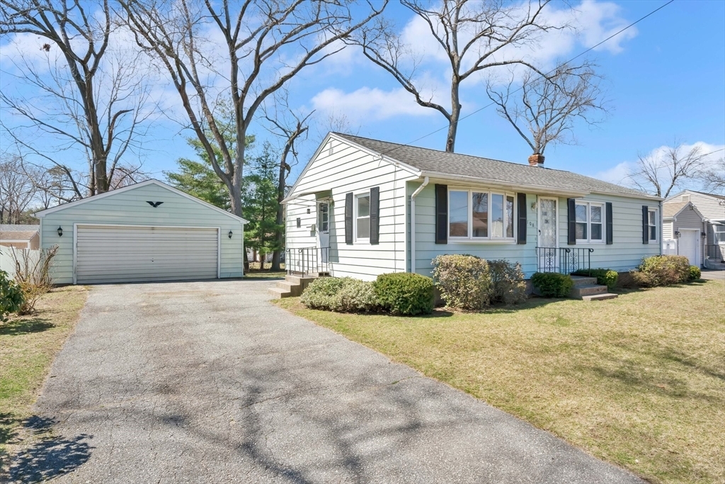 Property Photo:  108 Oakwood Street  MA 01020 