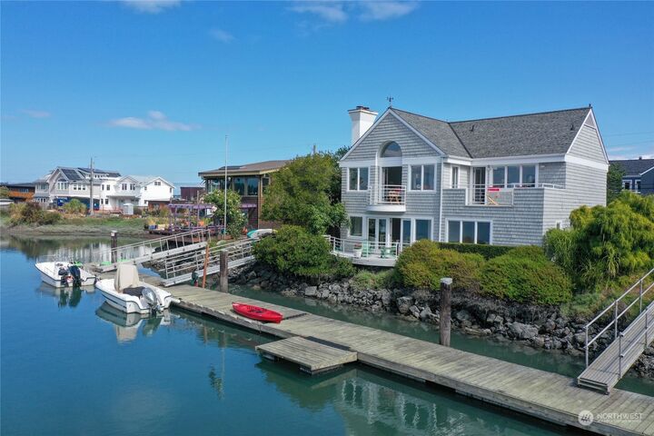 Property Photo:  15633  Point Monroe Drive NE  WA 98110 