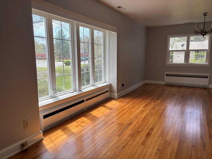 Home for sale in Nassawadox 10117 Pine Ave, Nassawadox, VA 23413