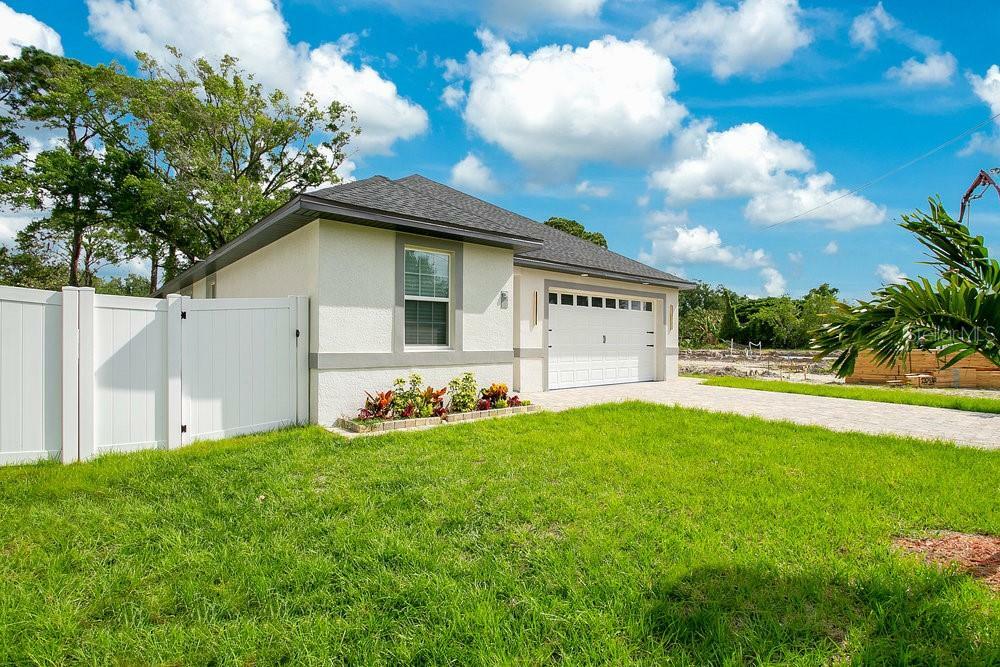 Property Photo:  3539 W Jefferson Street  FL 32805 