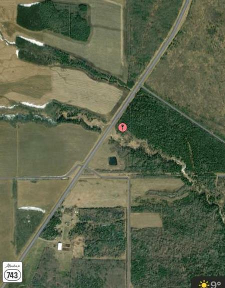 Property Photo:  Hwy 743 And 862A  AB T8S 1S5 