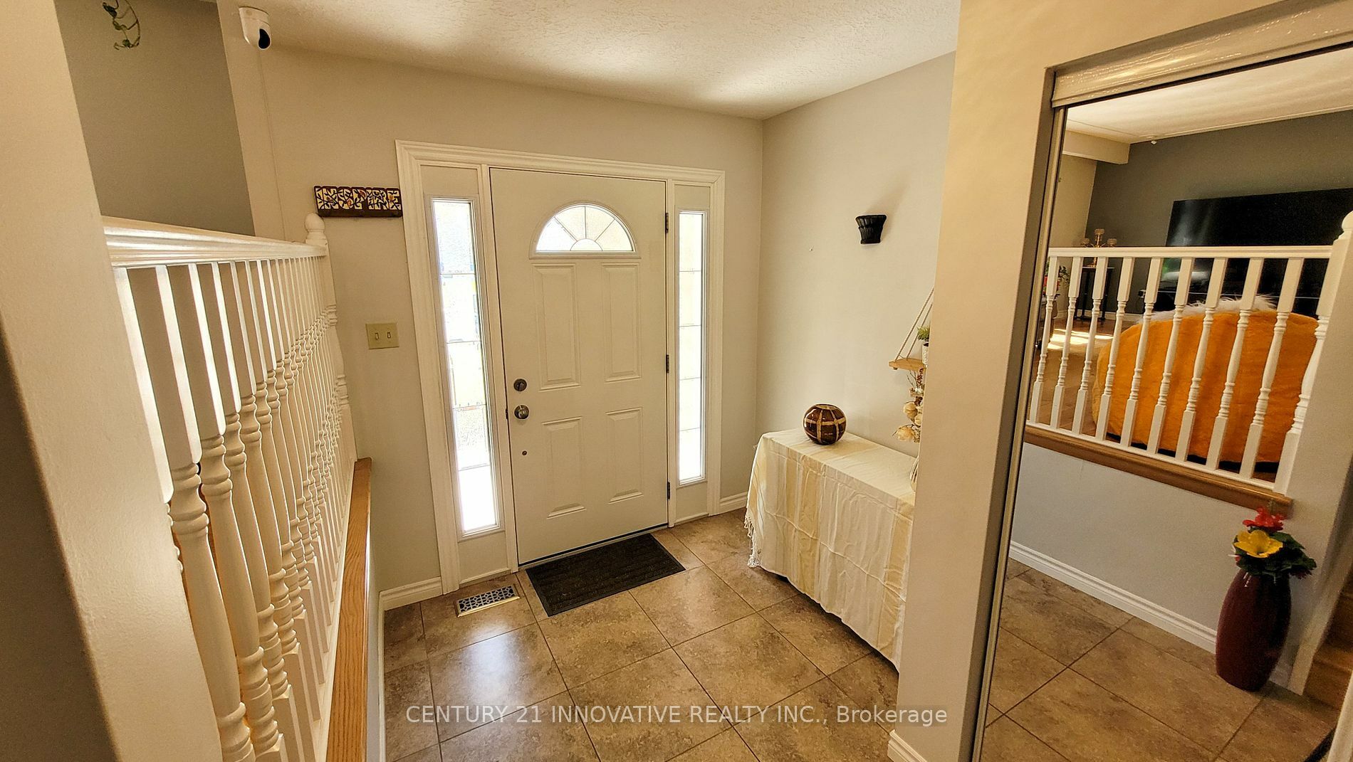Property Photo:  568 Canewood Cres  ON N2L 5P6 
