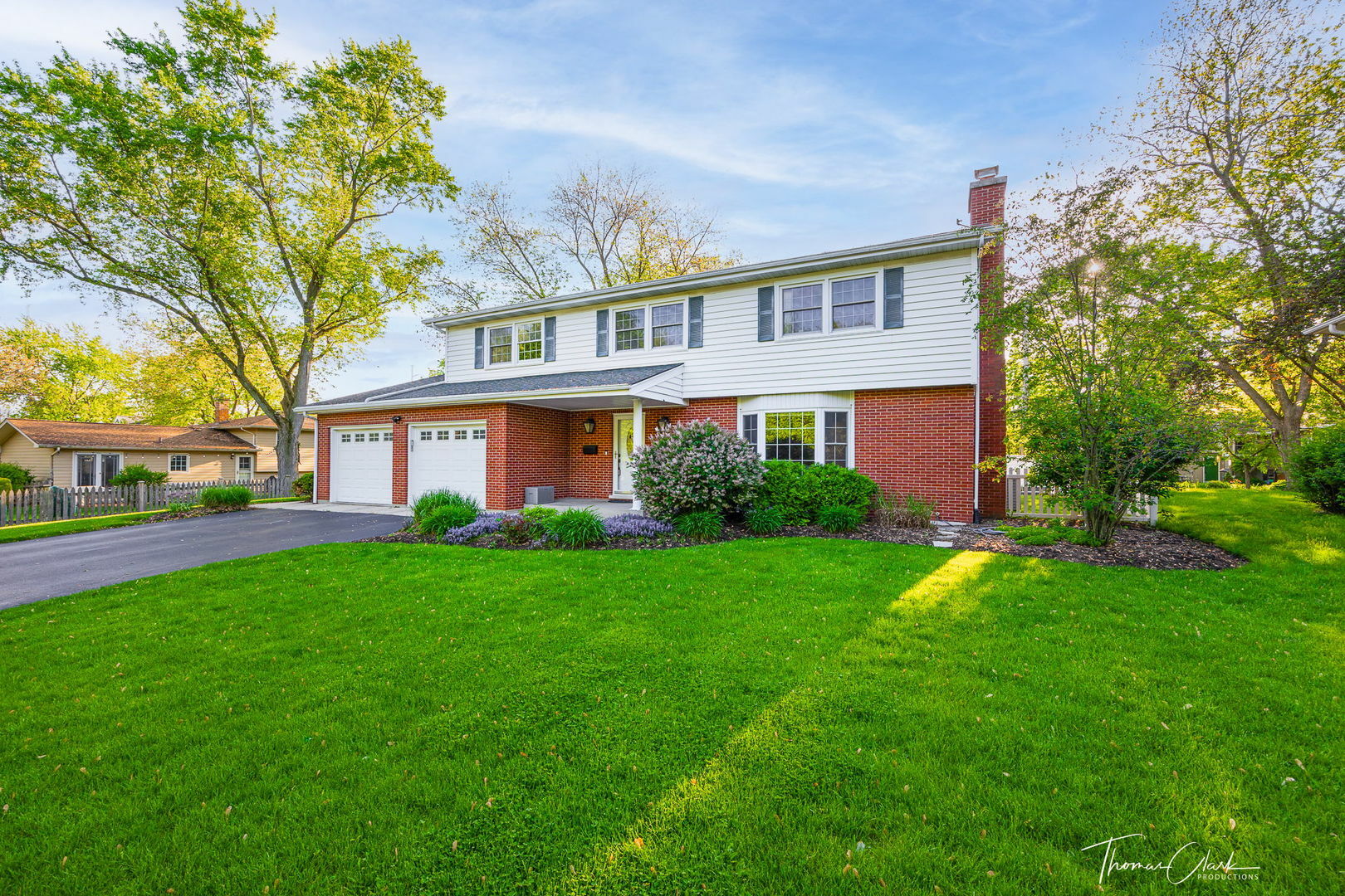 Property Photo:  1237 Basswood Drive  IL 60540 