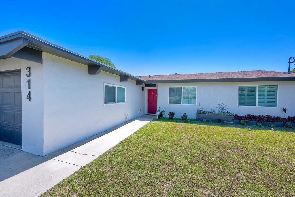 Property Photo:  314 E Moss Street  CA 91911 