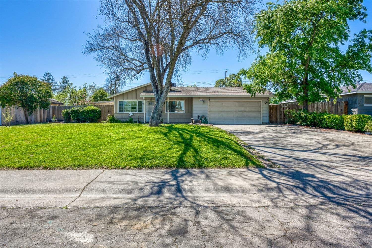 Property Photo:  5032 Springfield Way  CA 95841 