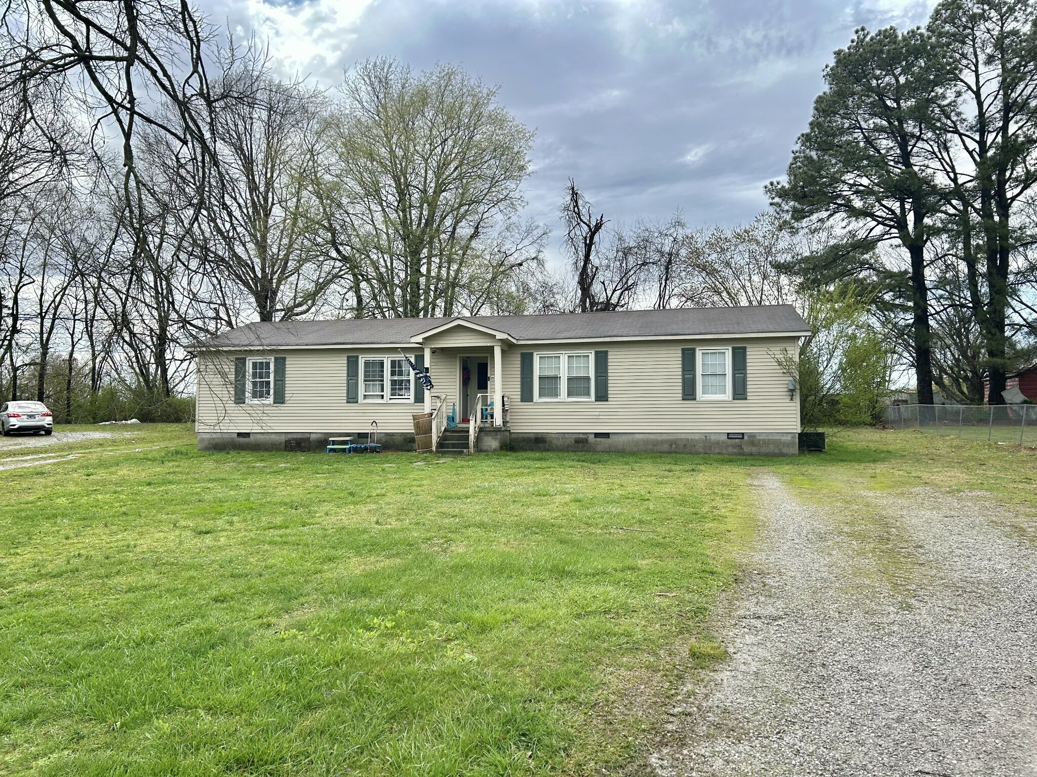 309 Indian Mound Rd A&B  Manchester TN 37355 photo