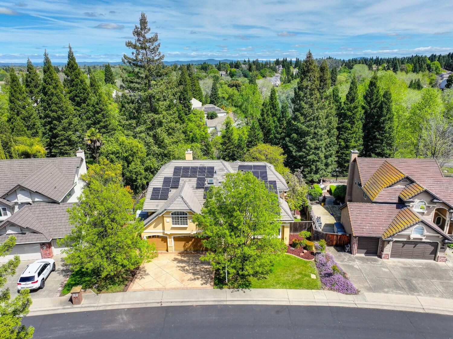 Property Photo: 4729 Dickens Drive CA 95746