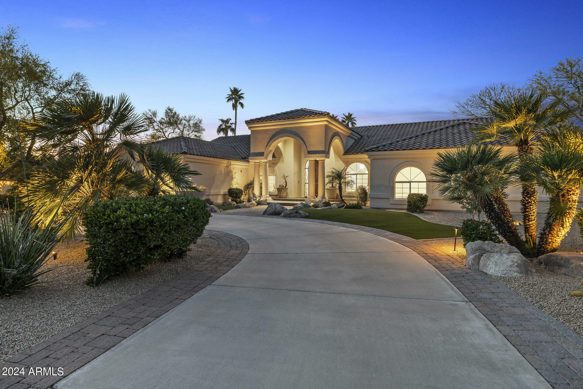 Property Photo:  8678 E Davenport Drive  AZ 85260 