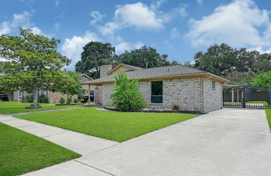 Property Photo:  21435 Park Green Drive  TX 77450 