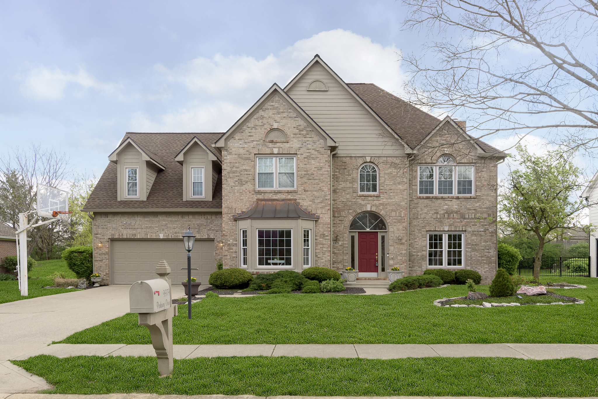 9979 Parkway Drive  Fishers IN 46037 photo