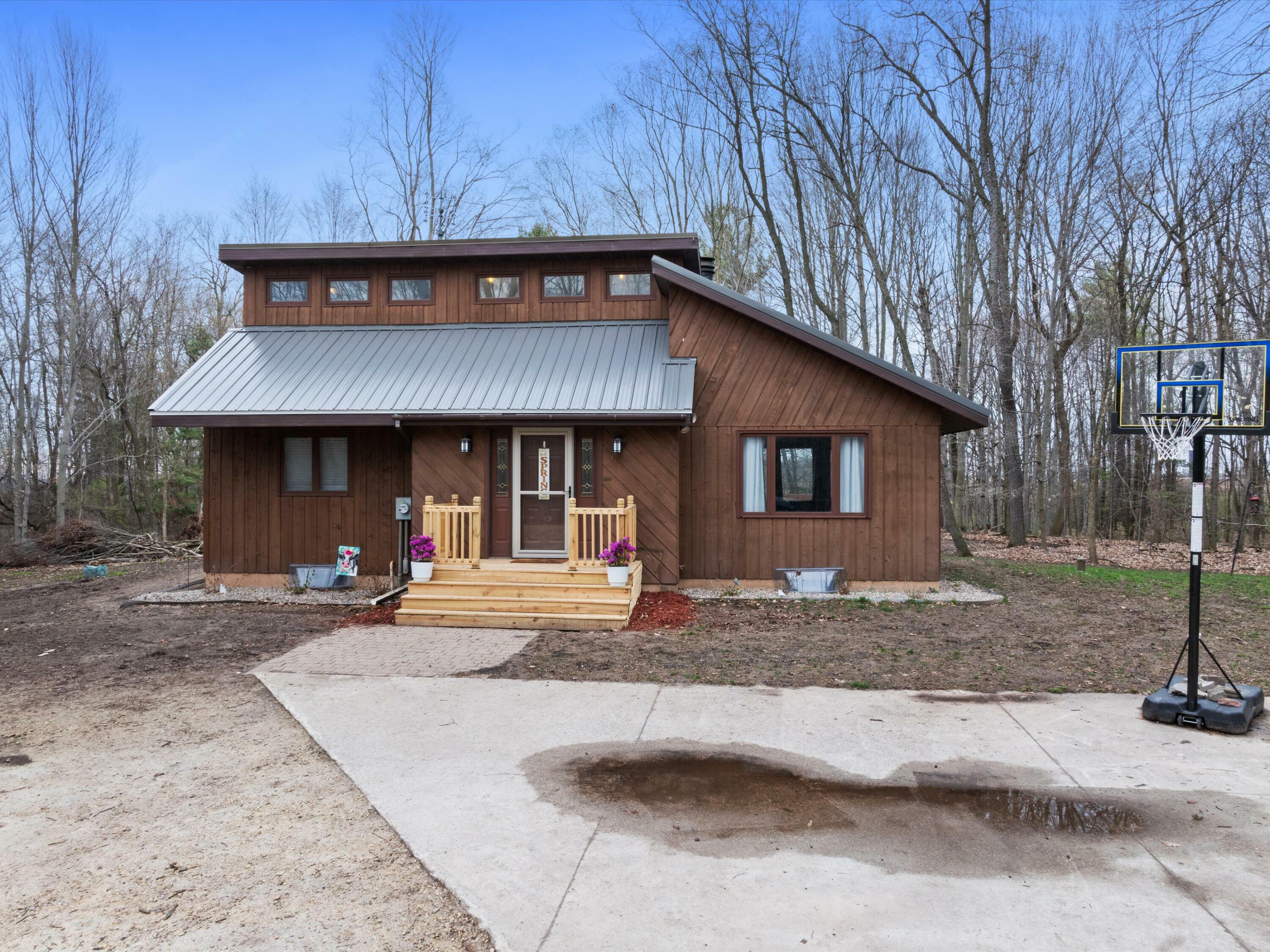 Property Photo:  11913 Sunny Slope Rd  WI 54247 