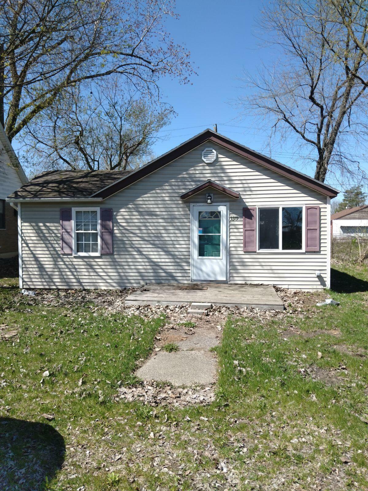 3319 Westmont Avenue  Lansing MI 48906 photo