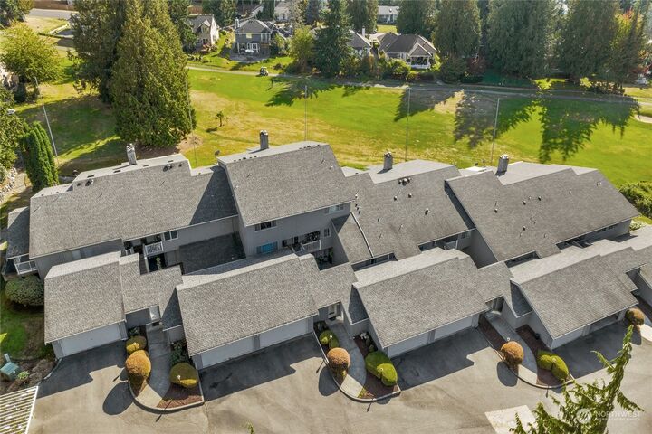 Property Photo:  6920 Woodlands Way  WA 98223 