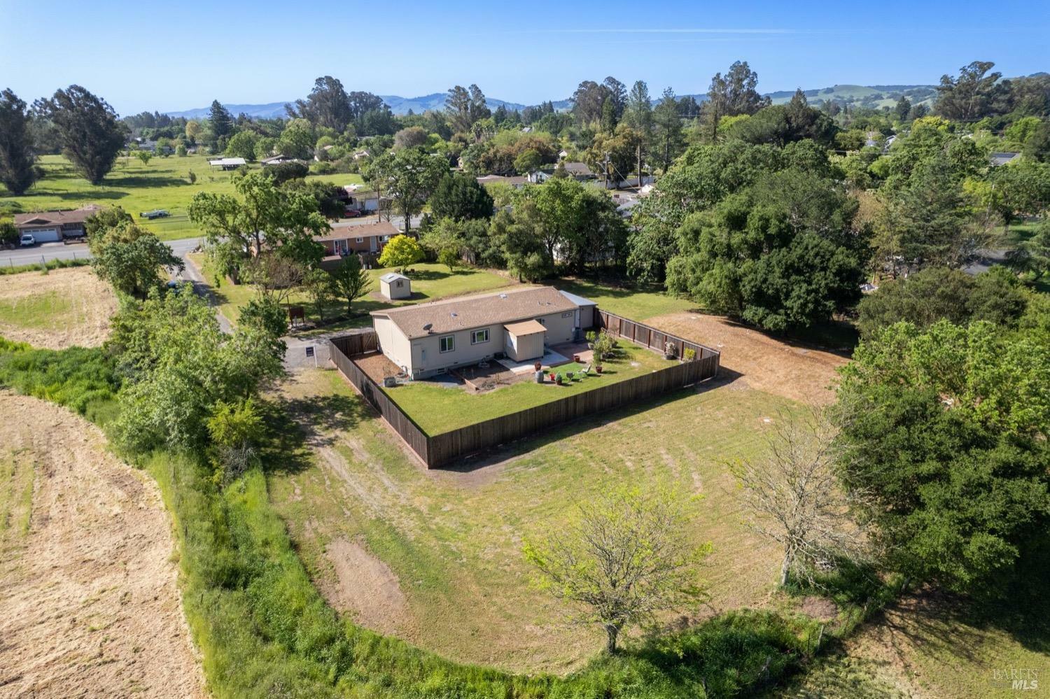 Property Photo:  19060 Tokay Avenue  CA 95476 